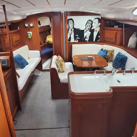 Luxury Yacht 