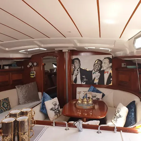 Luxury Yacht 